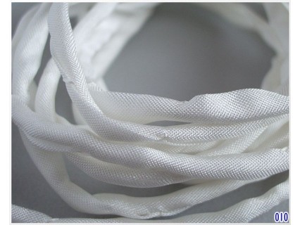 Snur matase naturala Ø3mm, 110cm, [010] culoare alb , white ( 1 bucata )