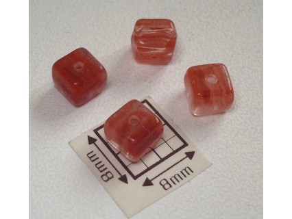 Margele sticla Cehia cub 5.50 x 5.50 x 6.20 mm culoare maro/cristal transparent (10 buc).