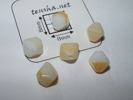 Margele sticla Cehia bicon 6 x 5 mm culoare alb/galben 10 buc.